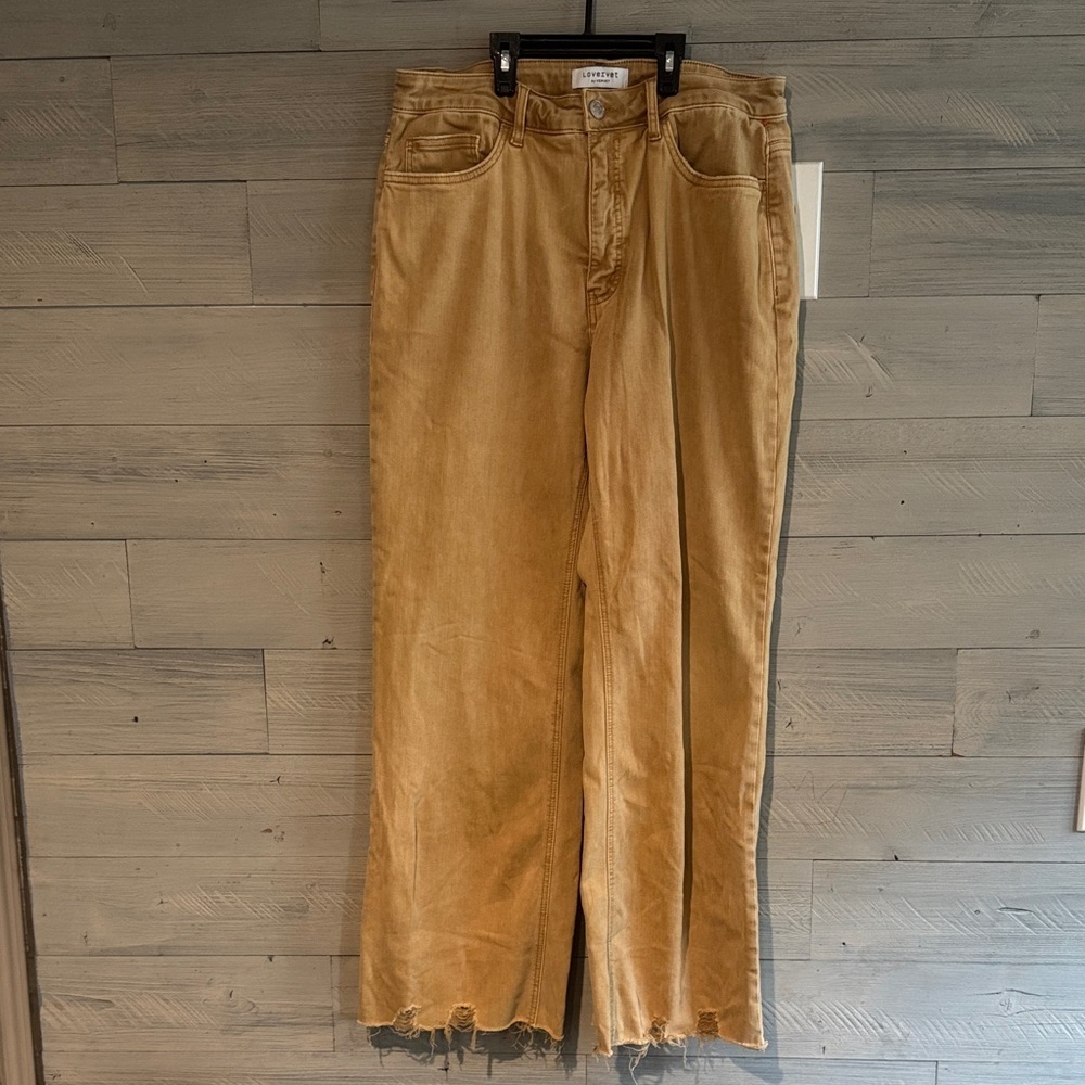 Stylish Tan Wide Leg Jeans for Women - Picture 2 of 9
